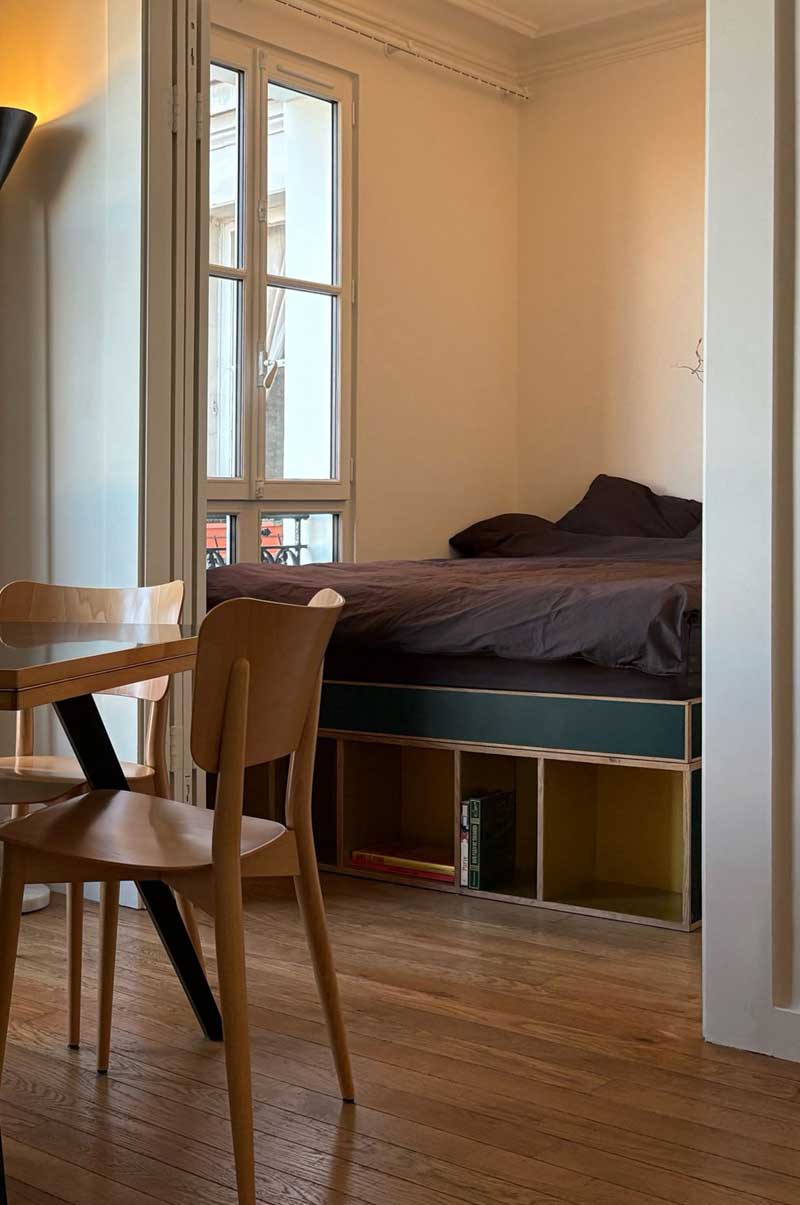 Paris 11 studio bedroom designed by Interior Designer